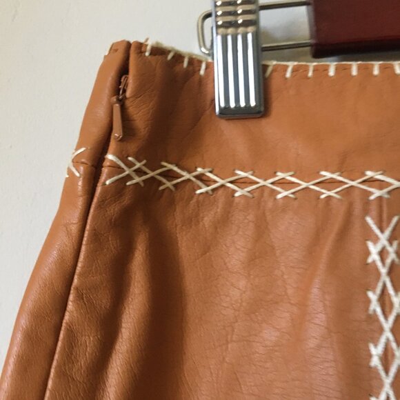GAP Genuine Leather Stitched Coastal Cowgirl Skirt - Picture 11 of 15